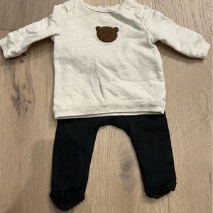 Baby Matching Set - 3 Month - like new - bear shirt and matching pant set